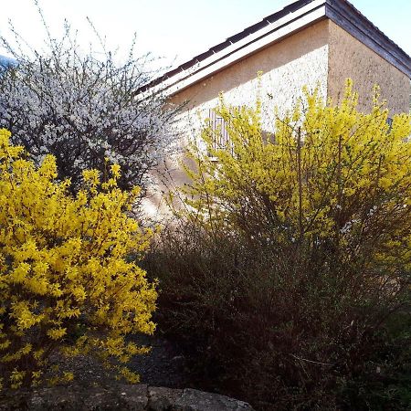 Hotel Vvf Drome Provence Montbrun-les-Bains Exterior foto